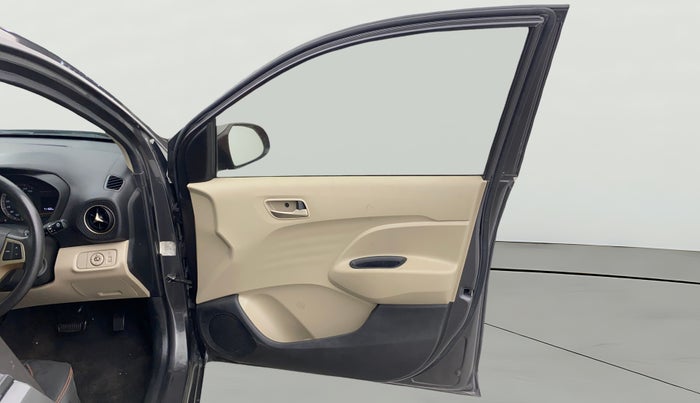 2021 Hyundai NEW SANTRO SPORTZ AMT, Petrol, Automatic, 71,159 km, RHS Front Door