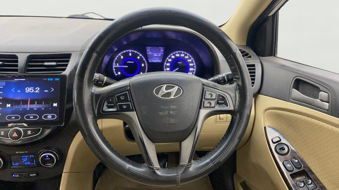 2016 Hyundai Verna 1.6 CRDI SX, Diesel, Manual, 1,44,453 km, Steering Wheel Close Up