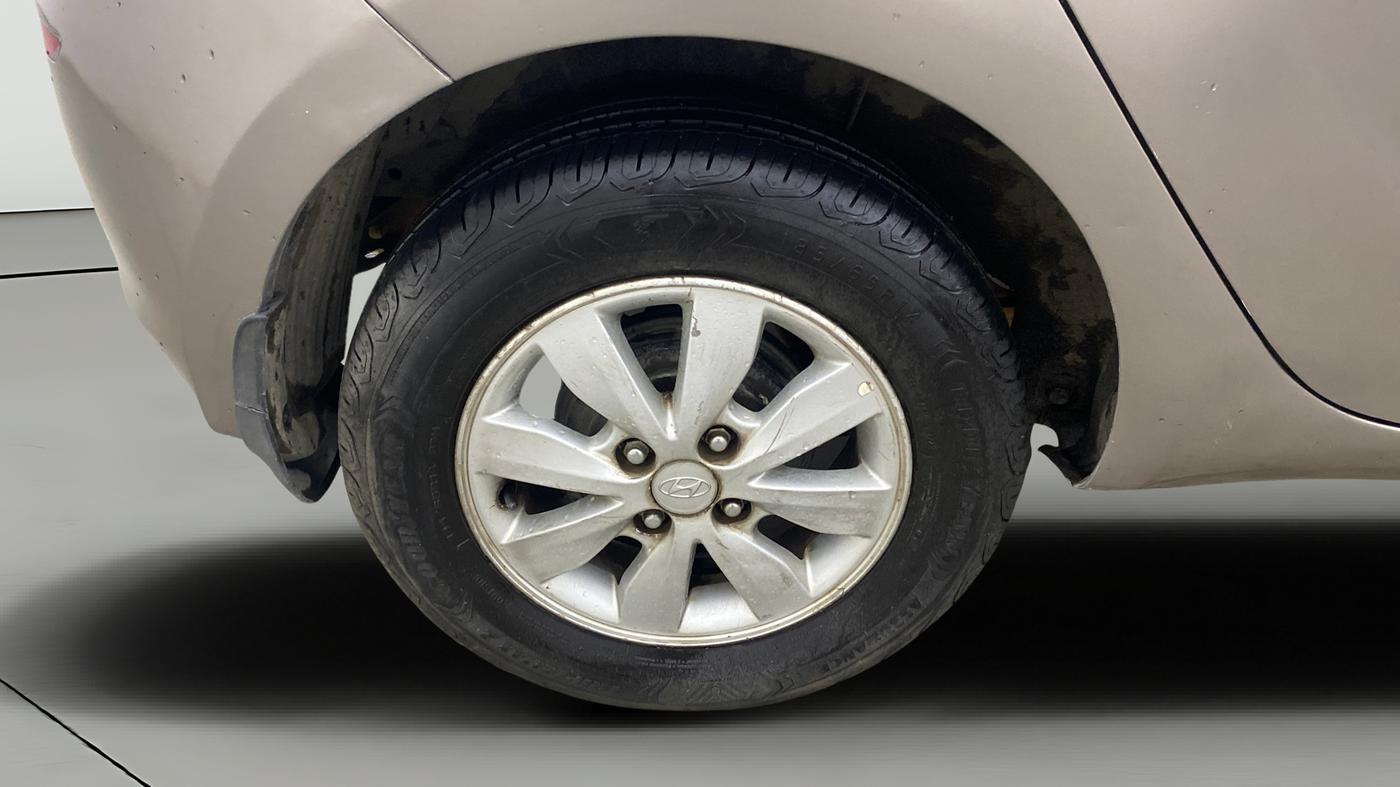 2013 Hyundai i20 ASTA 1.2, Petrol, Manual, 62,981 km, Right Rear Wheel