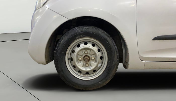 2016 Hyundai Eon ERA +, Petrol, Manual, 36,116 km, Left Front Wheel