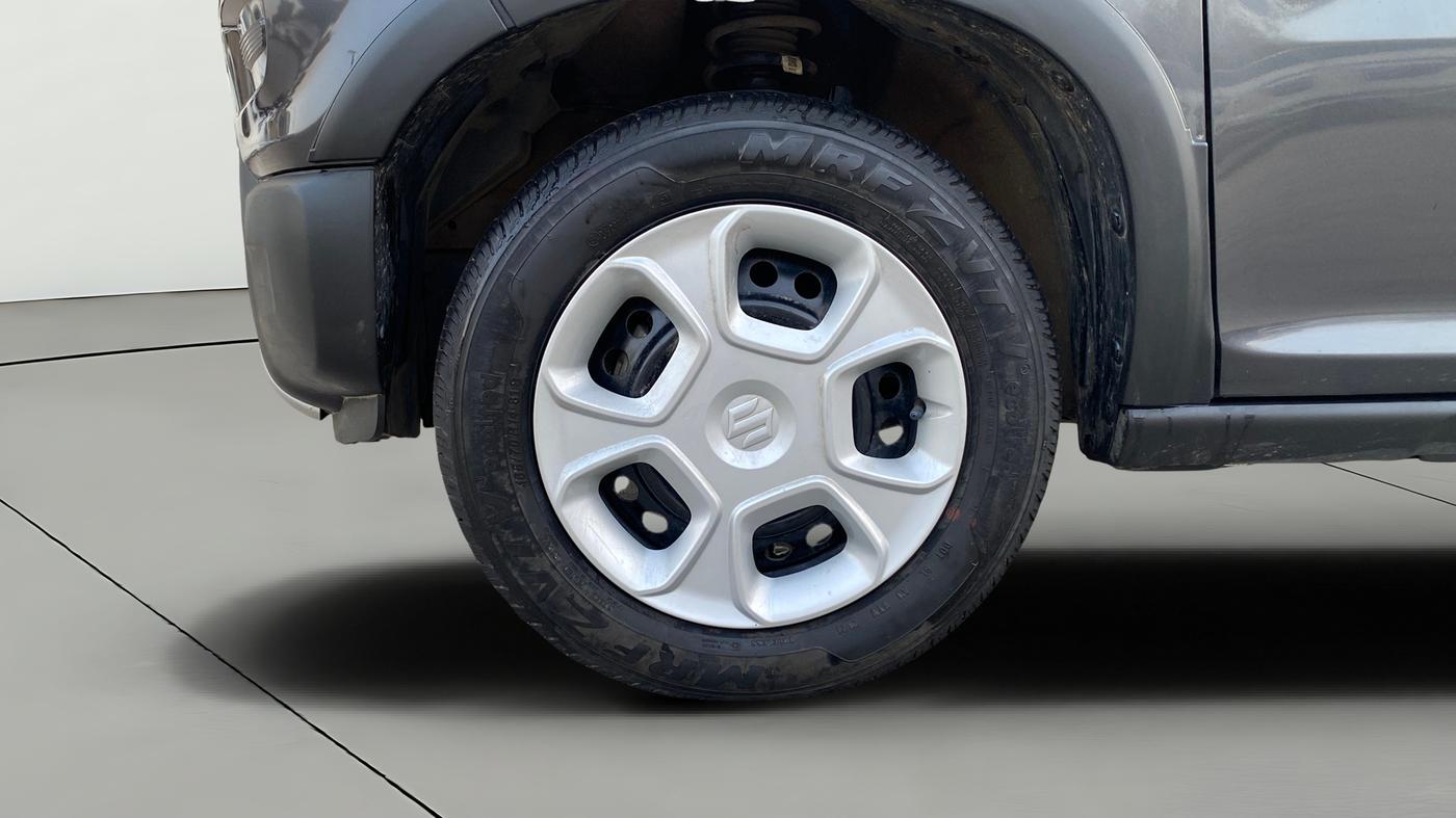 2021 Maruti S PRESSO VXI, Petrol, Manual, 18,370 km, Left Front Wheel