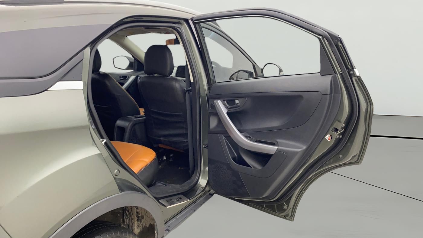 2023 Tata NEXON XM PETROL, Petrol, Manual, 13,117 km, RHS Rear Door