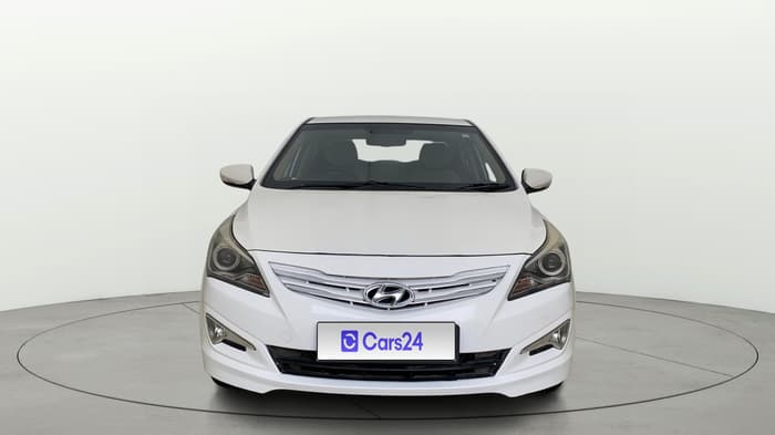 2015 Hyundai Verna FLUIDIC 4S 1.6 VTVT S, Petrol, Manual, 71,354 km, Front