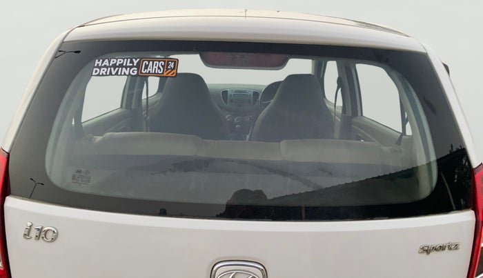 2016 Hyundai i10 SPORTZ 1.1, Petrol, Manual, 41,115 km, Rear Windshield