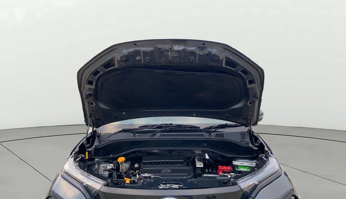 2022 Tata PUNCH ADVENTURE MT, Petrol, Manual, 33,223 km, Open Bonet