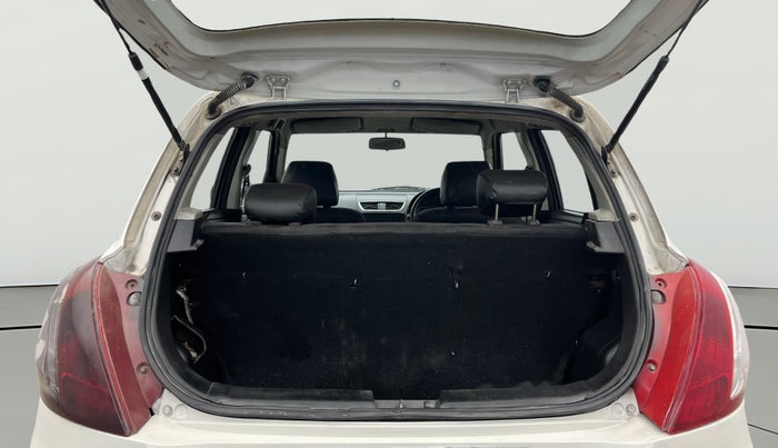 2014 Maruti Swift VDI, Diesel, Manual, 1,11,566 km, Boot Open Zoomed View