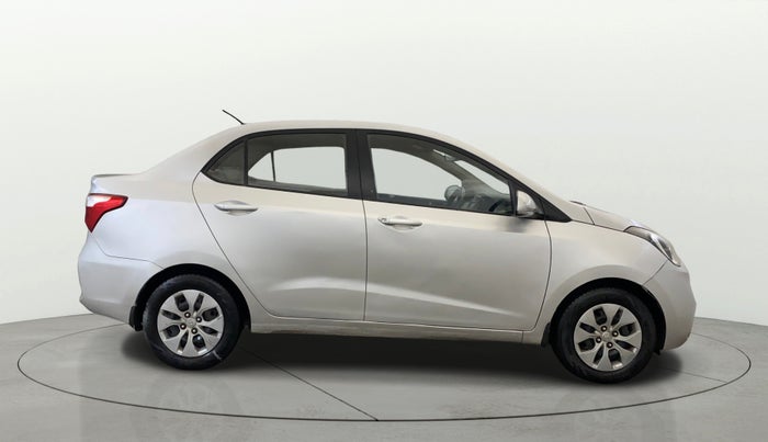 2017 Hyundai Xcent S 1.2, Petrol, Manual, 1,09,122 km, Right Side View