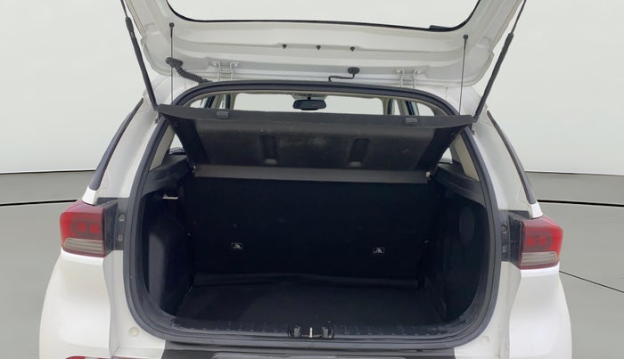 2021 KIA SONET GTX PLUS 1.5 AT, Diesel, Automatic, 63,914 km, Boot Open Zoomed View