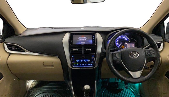 2018 Toyota YARIS V MT, Petrol, Manual, 97,410 km, Dashboard