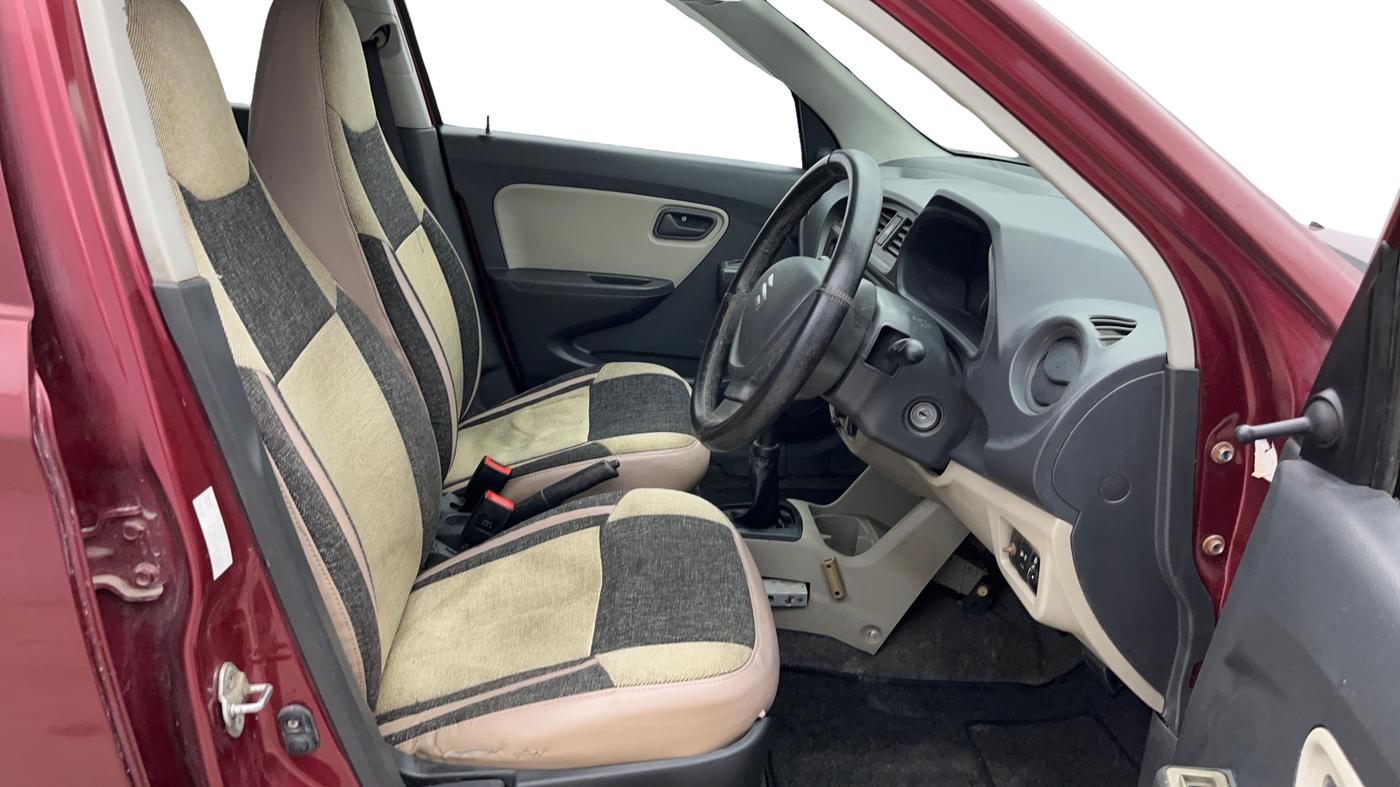 2015 Maruti Alto K10 LXI CNG, CNG, Manual, 50,754 km, Right Side Front Door Cabin