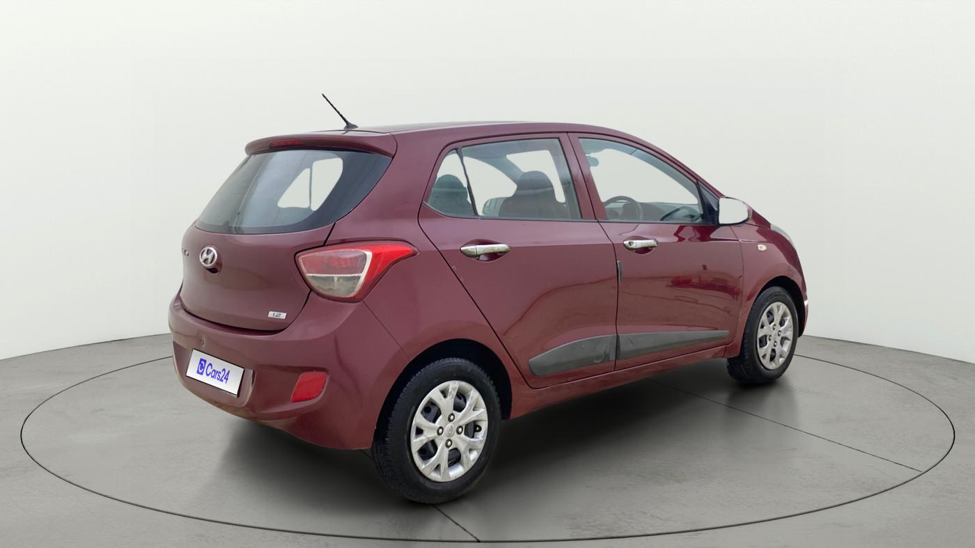 2016 Hyundai Grand i10 MAGNA 1.2 KAPPA VTVT, Petrol, Manual, 75,812 km, Right Back Diagonal