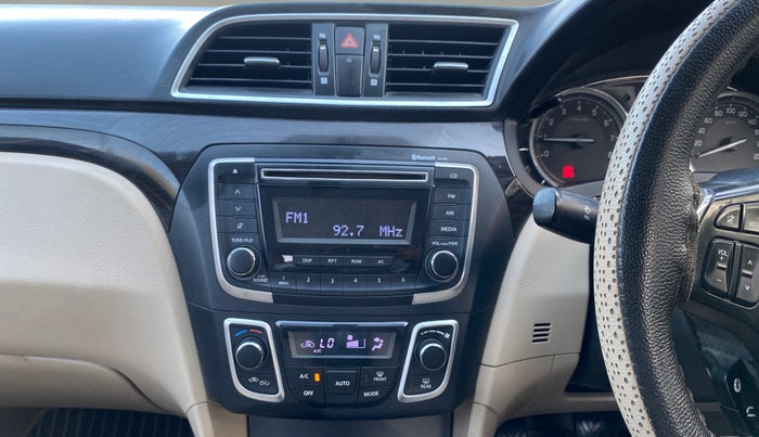 2016 Maruti Ciaz VXI+, Petrol, Manual, 1,06,270 km, Air Conditioner