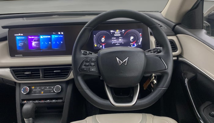 2023 Mahindra XUV700 AX 5 P AT 5 STR, Petrol, Automatic, 21,340 km, Steering Wheel Close Up