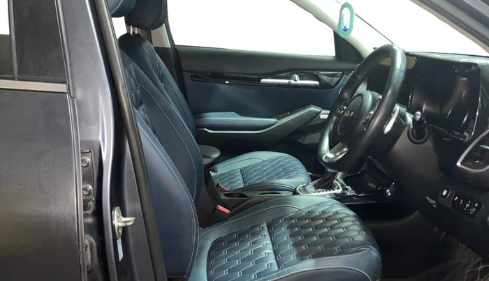 2021 KIA SELTOS X LINE 1.4 PETROL DCT, Petrol, Automatic, 65,509 km, Right Side Front Door Cabin