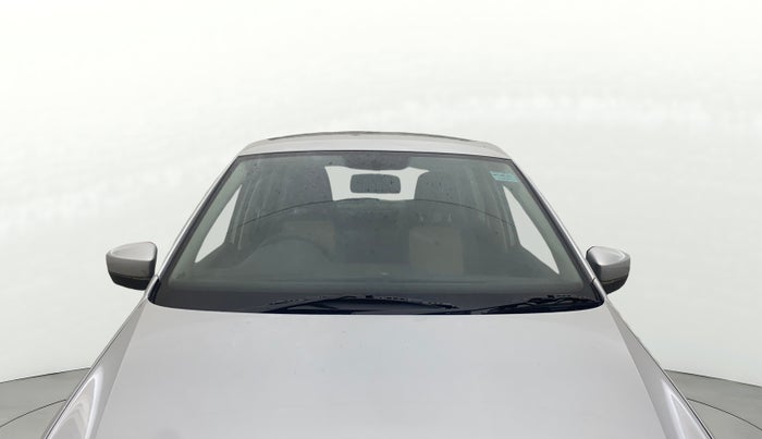 2015 Volkswagen Polo COMFORTLINE 1.2L, Petrol, Manual, 43,106 km, Front Windshield