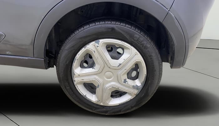 2018 Tata NEXON XM PETROL, CNG, Manual, 1,20,081 km, Left Rear Wheel
