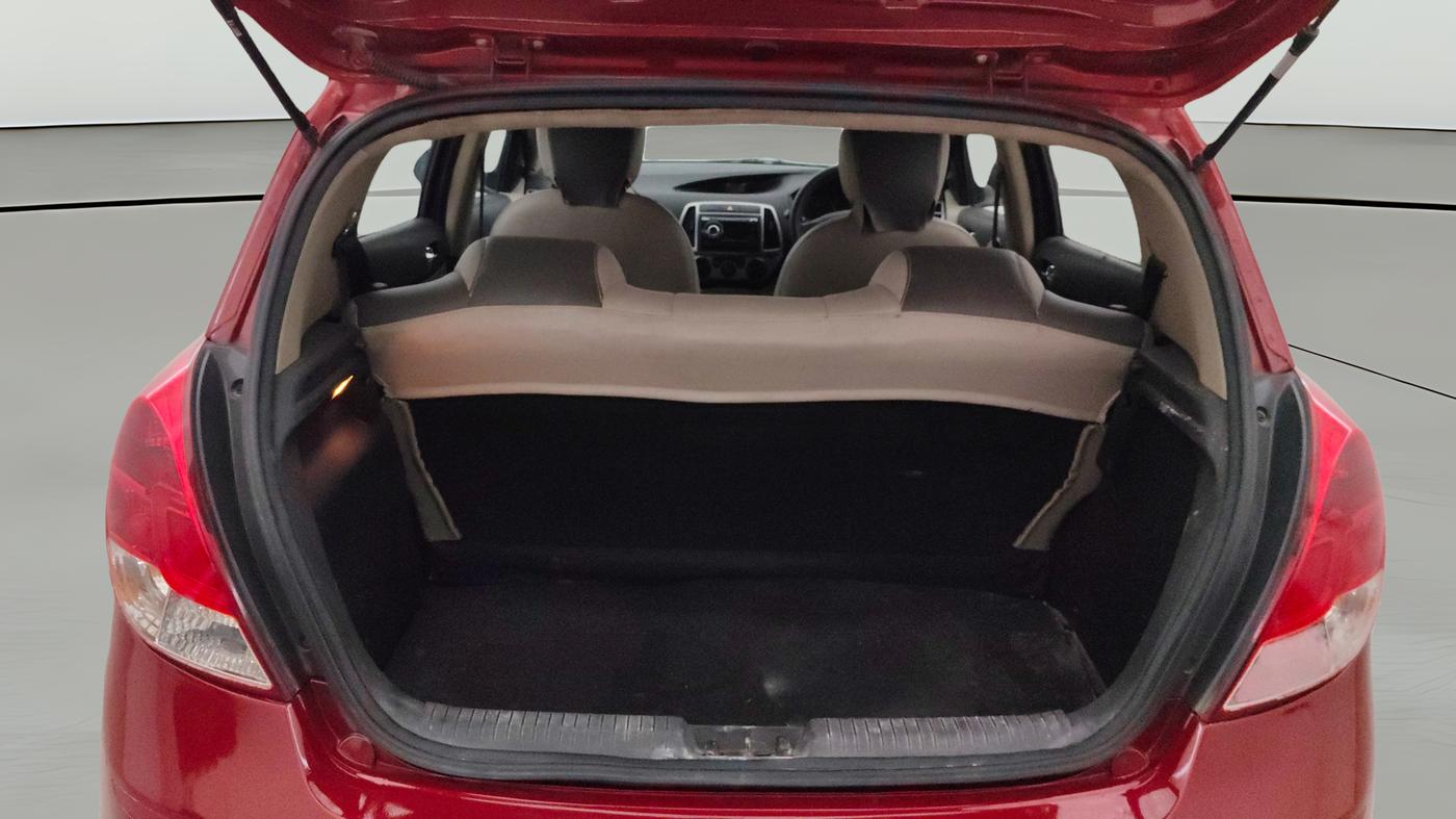 2013 Hyundai i20 MAGNA 1.2, Petrol, Manual, 32,194 km, Boot Open Zoomed View