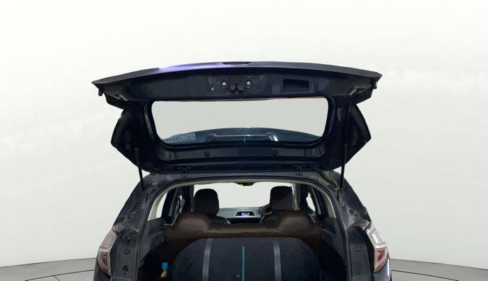 2018 Tata NEXON XM PETROL, CNG, Manual, 81,527 km, Boot Door Open