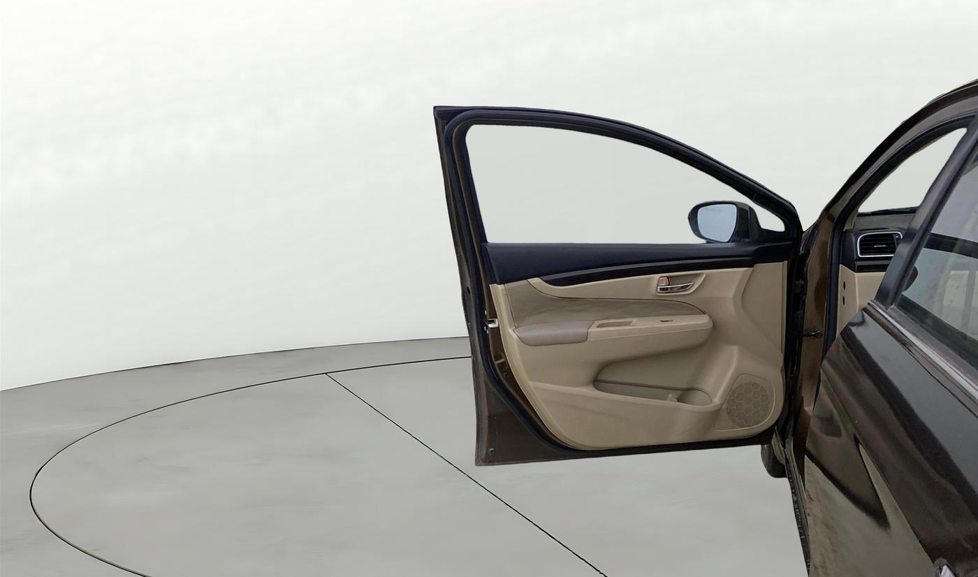 2016 Maruti Ciaz ZXI AT, Petrol, Automatic, 35,276 km, LHS Front Door