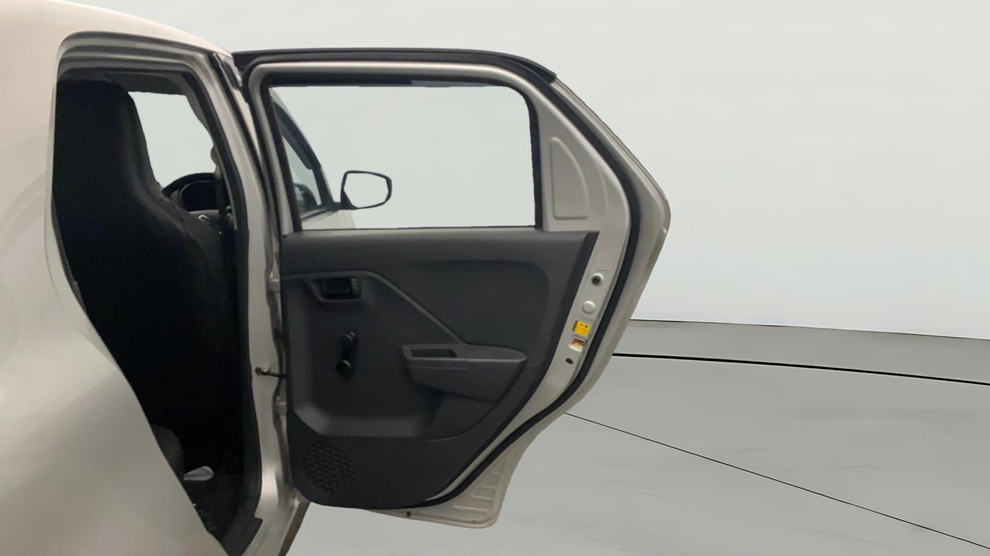 2025 Maruti Alto K10 VXI, Petrol, Manual, 12,105 km, RHS Rear Door