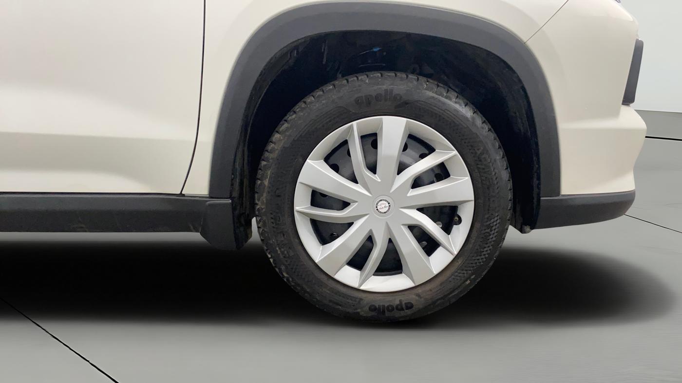 2024 Maruti Grand Vitara DELTA SMART HYBRID, Petrol, Manual, 34,308 km, Right Front Wheel