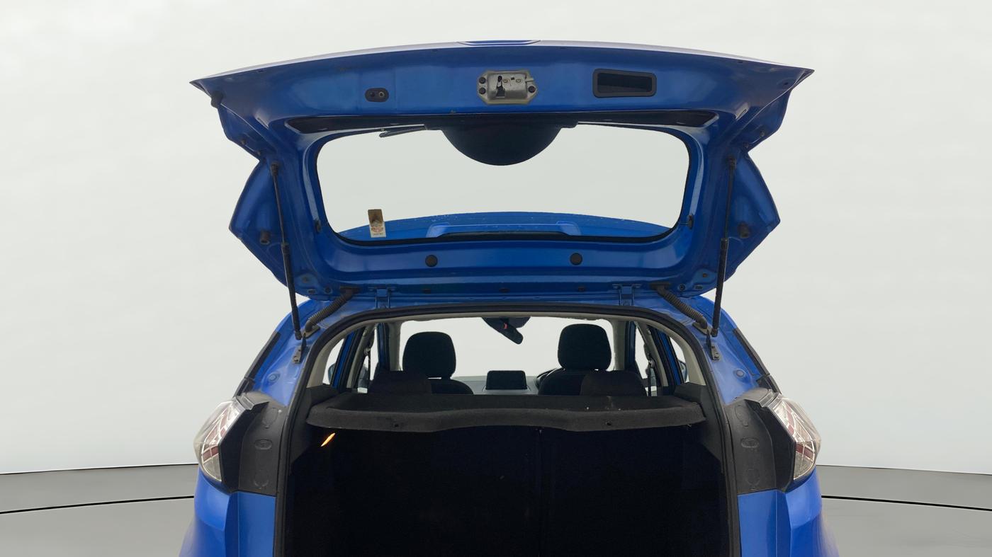 2020 Tata NEXON XZA PLUS (O) DIESEL, Diesel, Automatic, 1,28,495 km, Boot Door Open