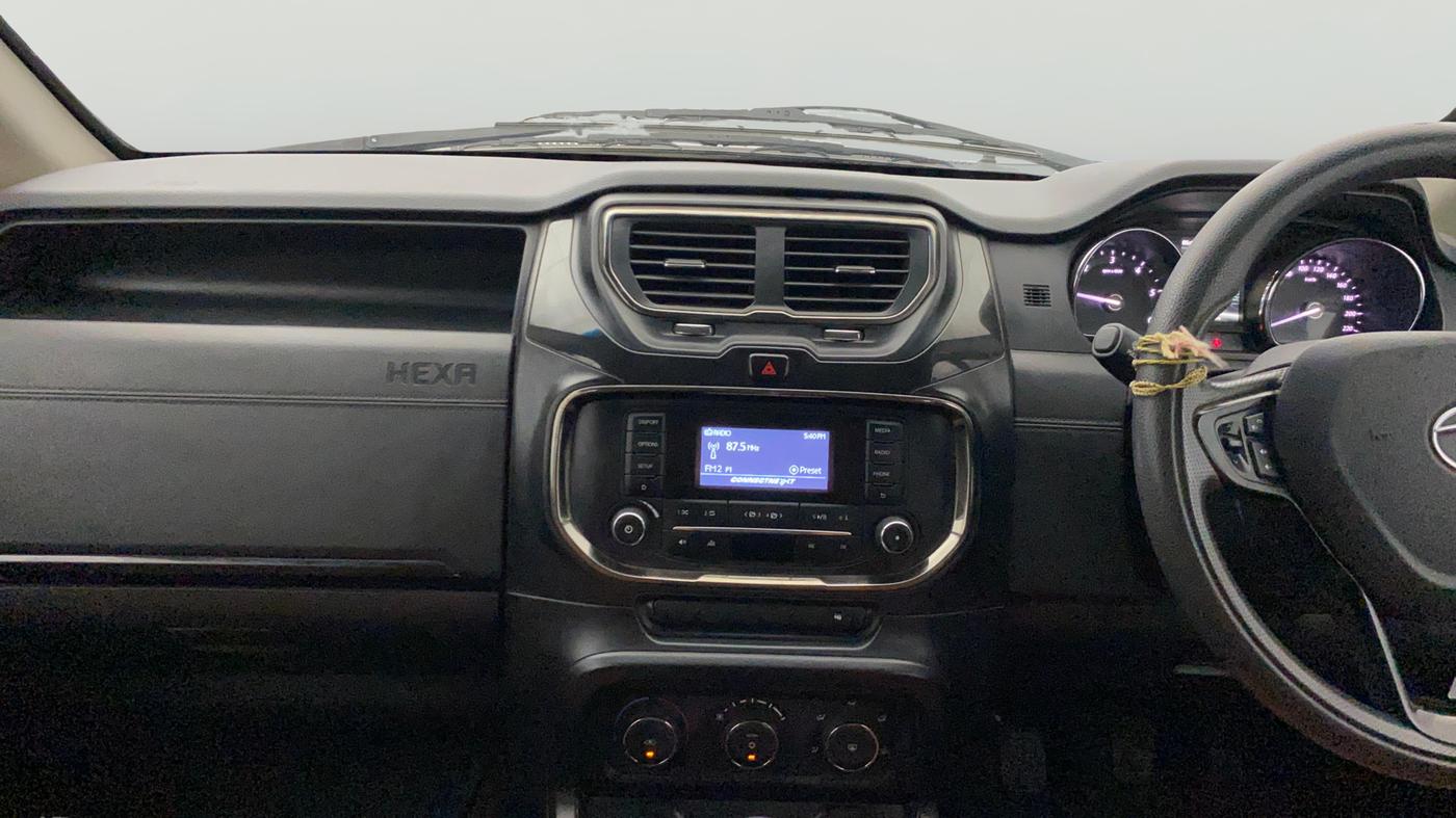 2018 Tata Hexa XE 4X2 7 STR, Diesel, Manual, 36,613 km, Air Conditioner