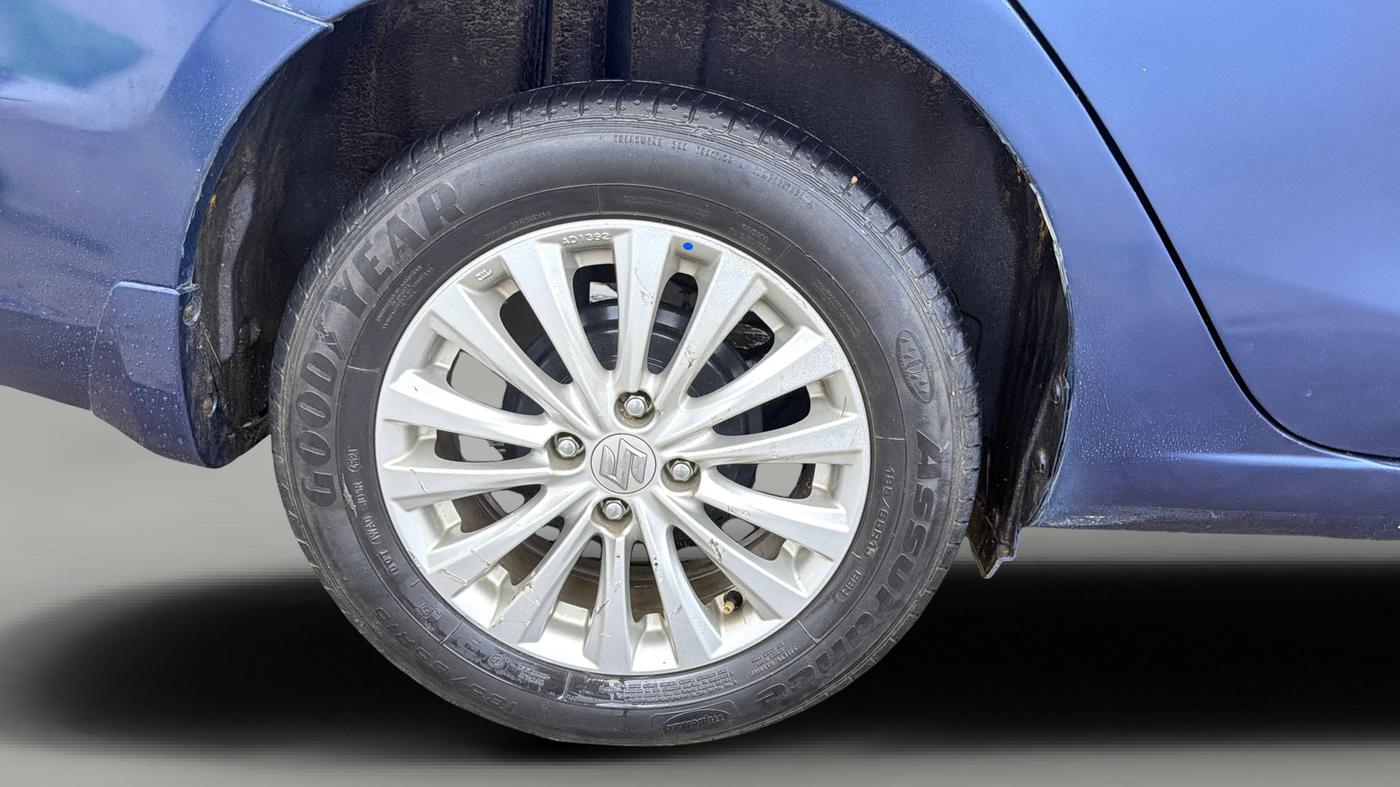 2021 Maruti Ciaz ZETA 1.5 SHVS MT PETROL, Petrol, Manual, 68,314 km, Right Rear Wheel