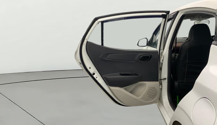 2022 Hyundai AURA S 1.2 CNG, CNG, Manual, 15,240 km, LHS Rear Door