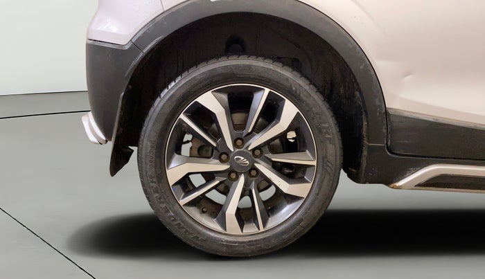 2019 Mahindra XUV300 W8 (O) 1.2 PETROL, Petrol, Manual, 82,450 km, Right Rear Wheel
