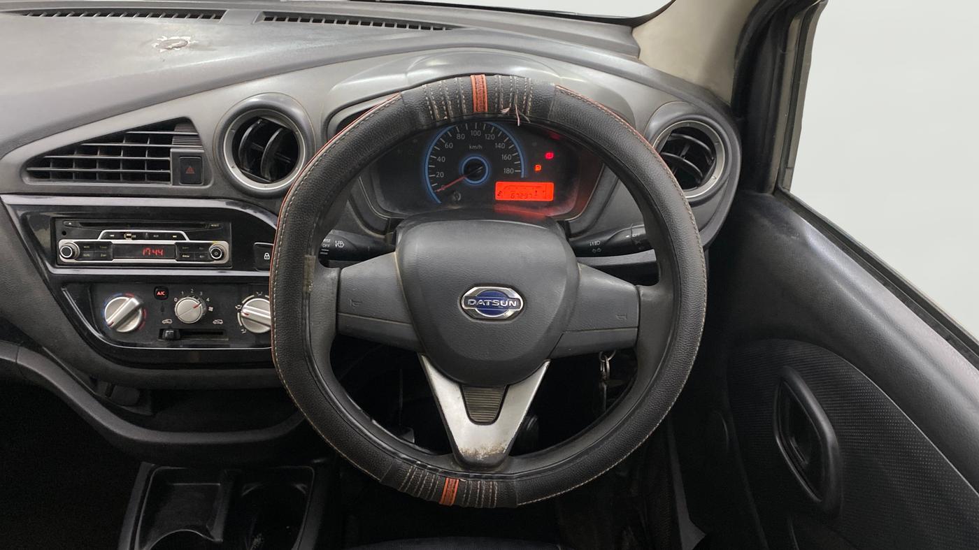 2017 Datsun Redi Go T (O), Petrol, Manual, 67,296 km, Steering Wheel Close Up