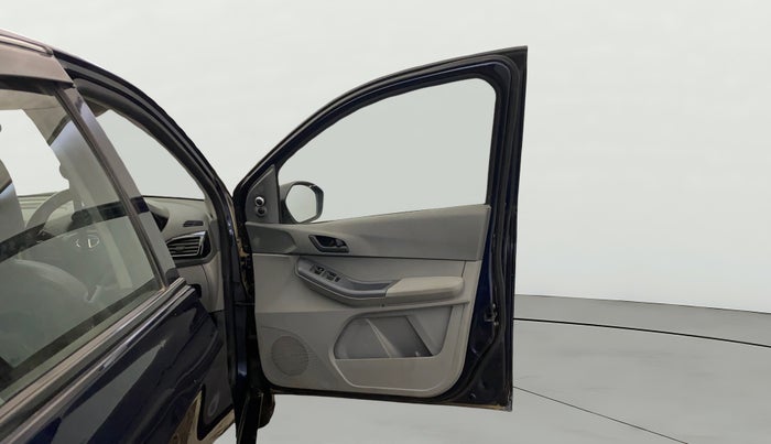 2022 Tata TIGOR XM CNG, CNG, Manual, 26,736 km, RHS Front Door