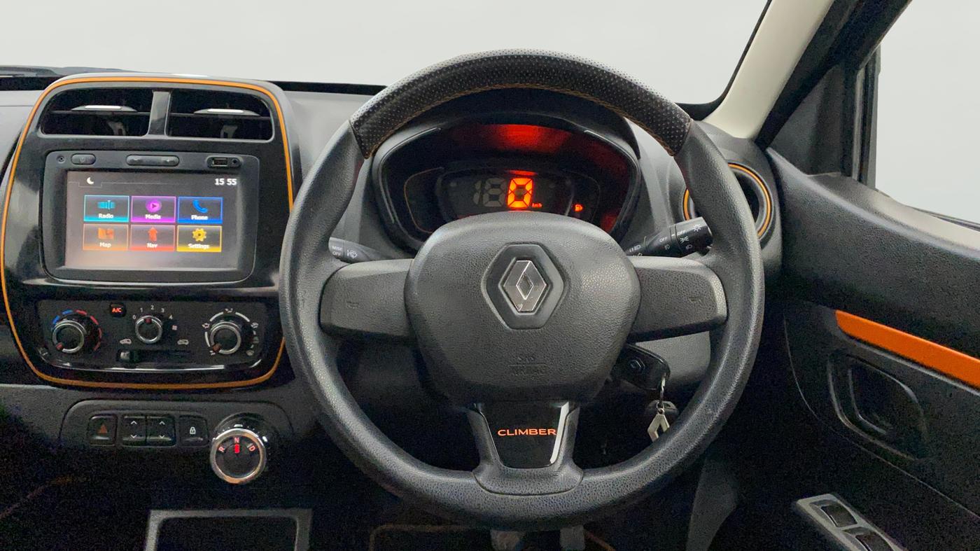 2017 Renault Kwid CLIMBER 1.0 AMT, Petrol, Automatic, 22,961 km, Steering Wheel Close Up