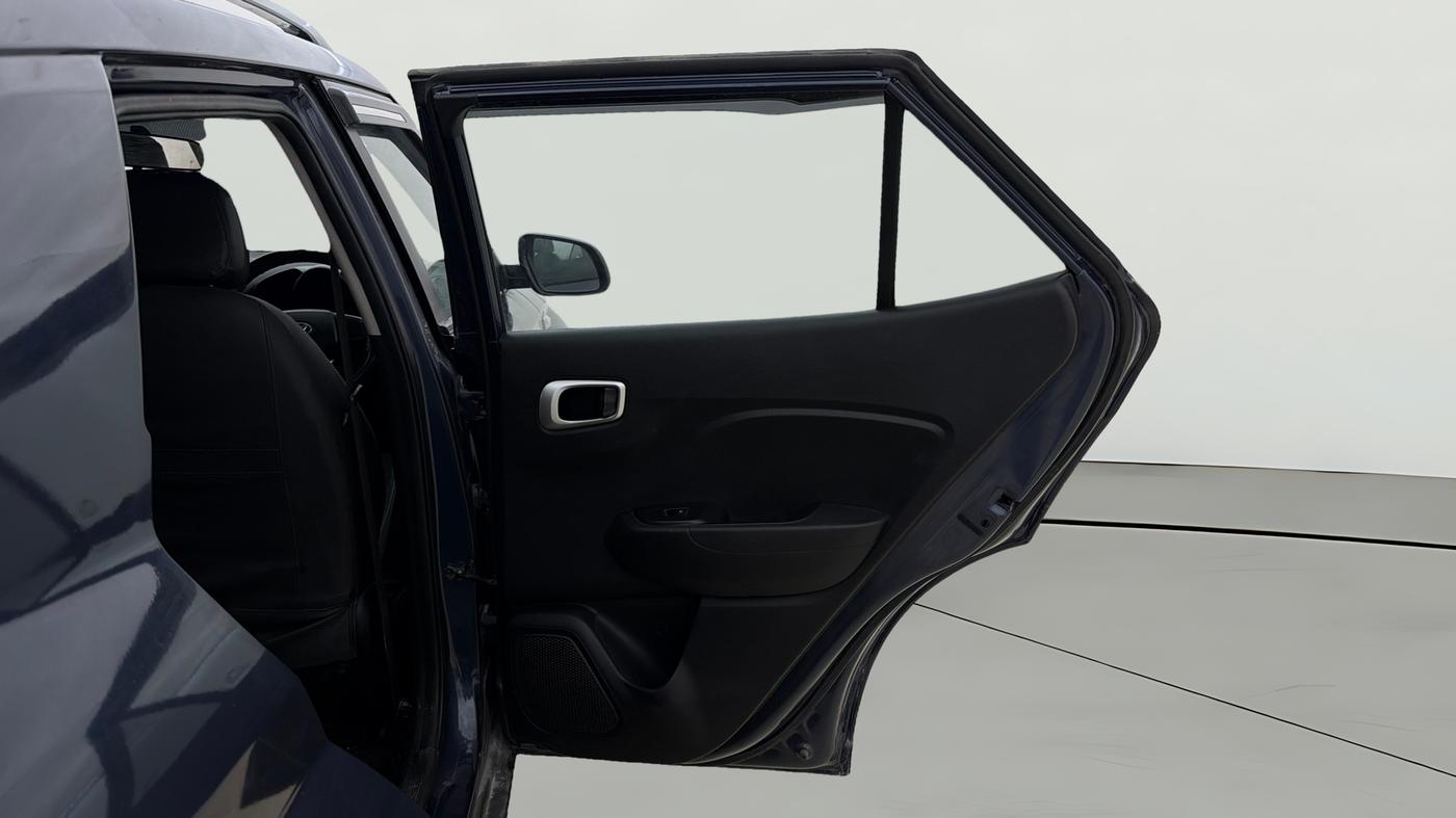 2021 Hyundai VENUE S 1.2, Petrol, Manual, 42,245 km, RHS Rear Door
