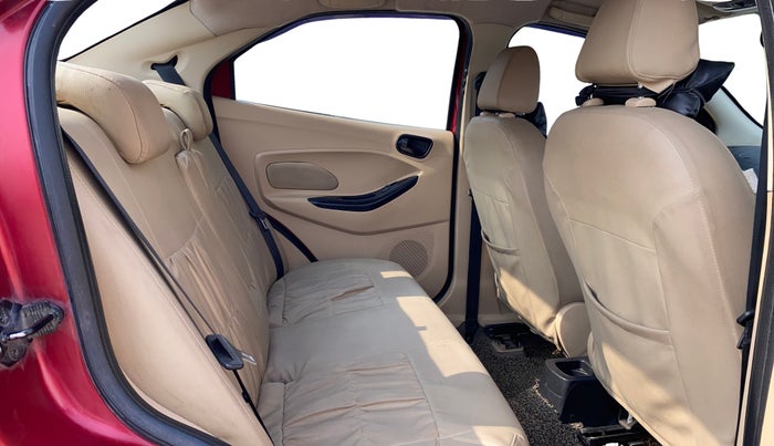 2017 Ford Figo Aspire TITANIUM 1.2 PETROL, CNG, Manual, 85,056 km, Right Side Rear Door Cabin