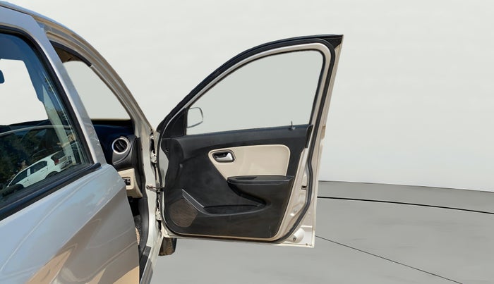 2022 Maruti Alto LXI OPT CNG, CNG, Manual, 1,33,541 km, RHS Front Door