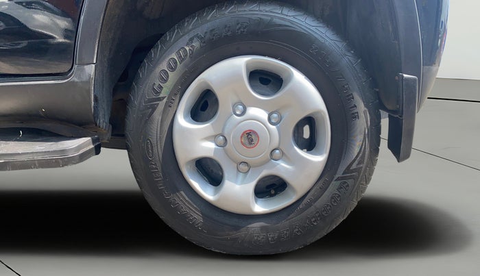 2023 Mahindra BOLERO NEO N 8, Diesel, Manual, 30,272 km, Left Rear Wheel