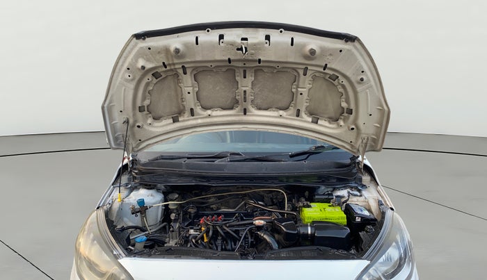 2014 Hyundai i20 MAGNA (O) 1.2, CNG, Manual, 1,16,327 km, Open Bonet