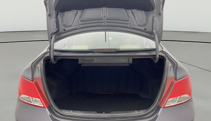 2015 Hyundai Verna FLUIDIC 1.6 CRDI S 4S, Diesel, Manual, 1,11,010 km, Boot Open Zoomed View