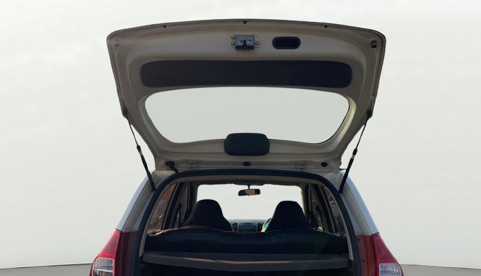 2017 Hyundai i10 SPORTZ (O) 1.2, Petrol, Manual, 35,320 km, Boot Door Open