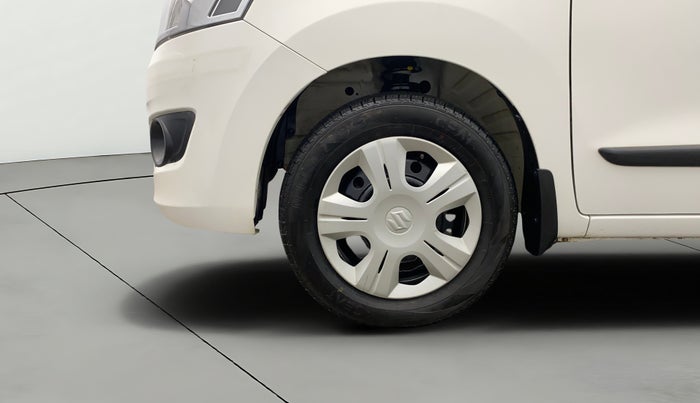 2017 Maruti Wagon R 1.0 VXI AMT, Petrol, Automatic, 39,574 km, Left Front Wheel