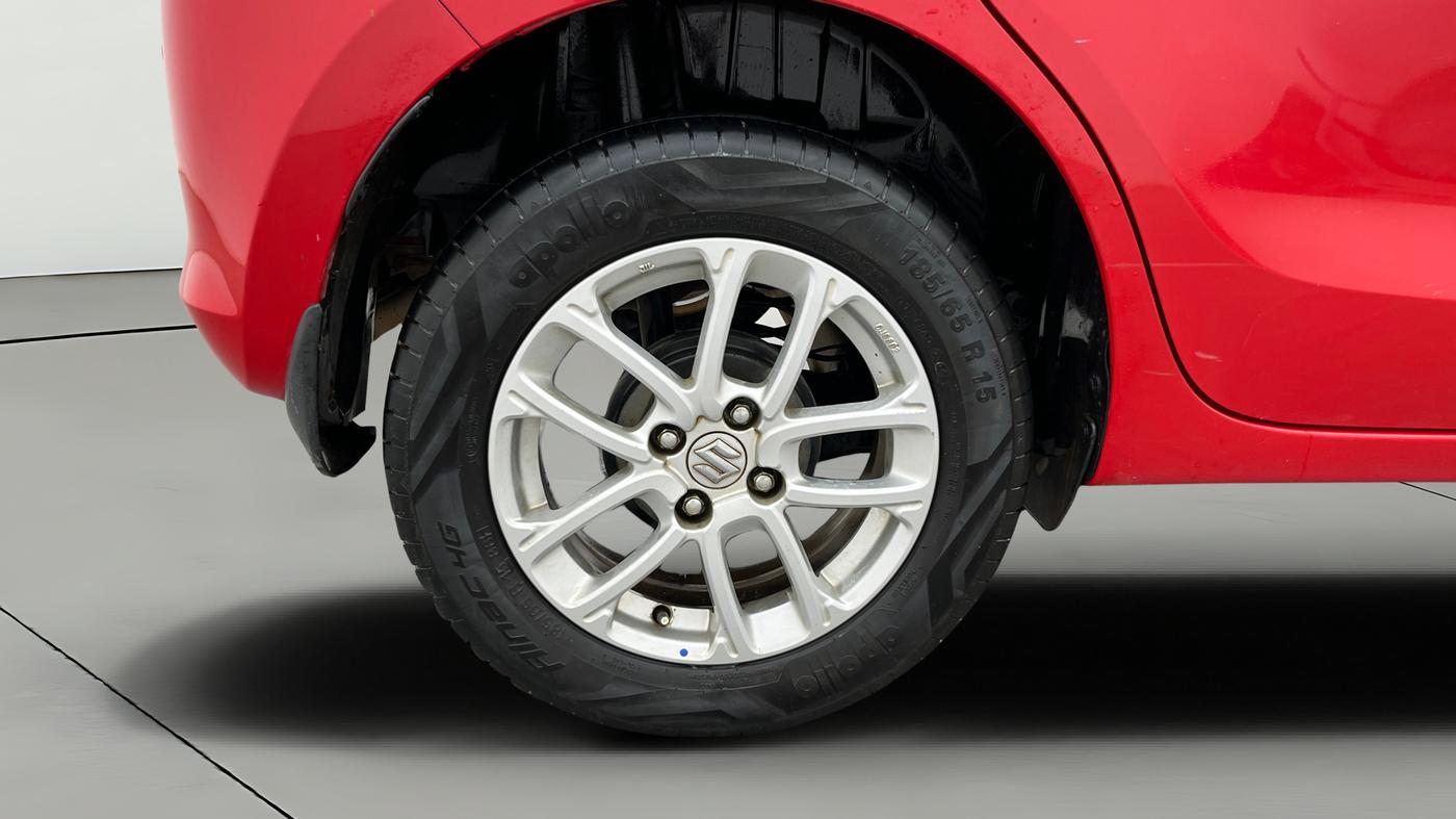 2018 Maruti Swift ZXI AMT, Petrol, Automatic, 81,887 km, Right Rear Wheel