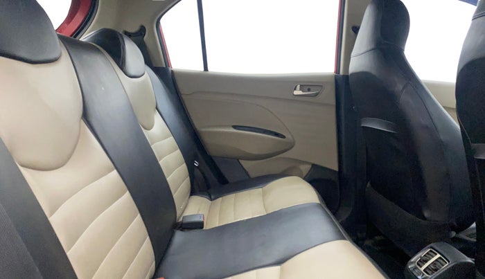 2019 Hyundai NEW SANTRO SPORTZ AMT, Petrol, Automatic, 1,33,250 km, Right Side Rear Door Cabin