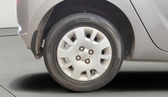 2013 Hyundai i20 MAGNA 1.2, Petrol, Manual, 74,070 km, Right Rear Wheel
