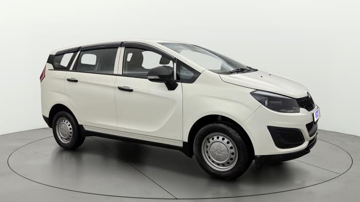 2023 Mahindra MARAZZO M2 7STR, Diesel, Manual, 81,164 km, Right Front Diagonal