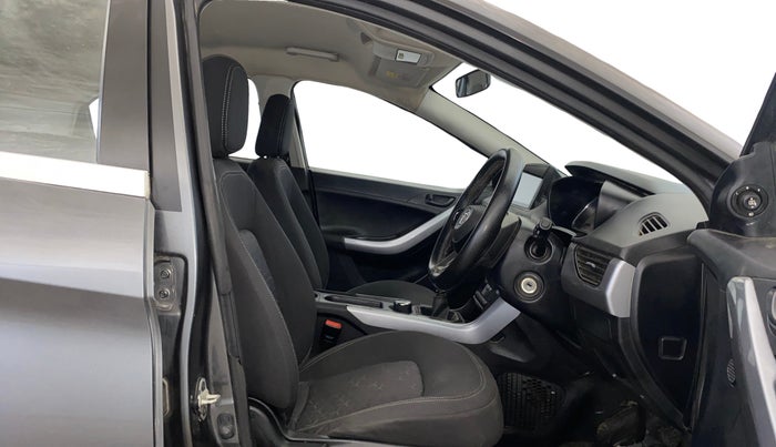 2020 Tata NEXON XM PETROL, Petrol, Manual, 72,464 km, Right Side Front Door Cabin