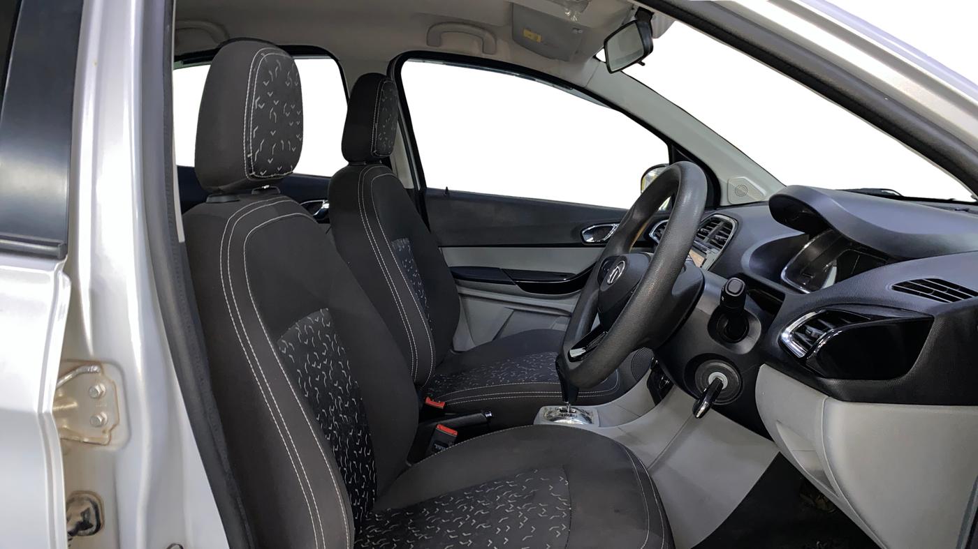 2020 Tata Tiago XZA PLUS PETROL, Petrol, Automatic, 35,269 km, Right Side Front Door Cabin