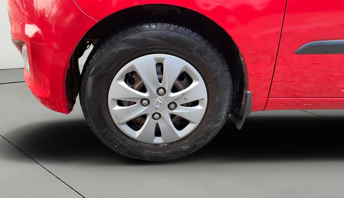 2012 Hyundai i10 MAGNA 1.1, Petrol, Manual, 66,074 km, Left Front Wheel