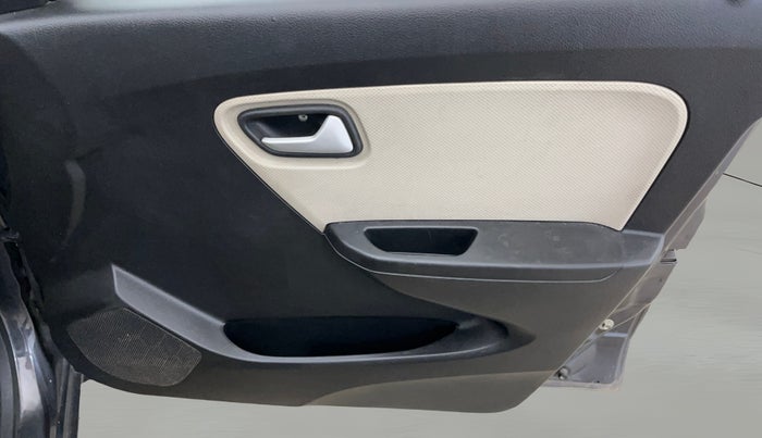 2021 Maruti Alto LXI CNG, CNG, Manual, 67,396 km, Driver Side Door Panels Control