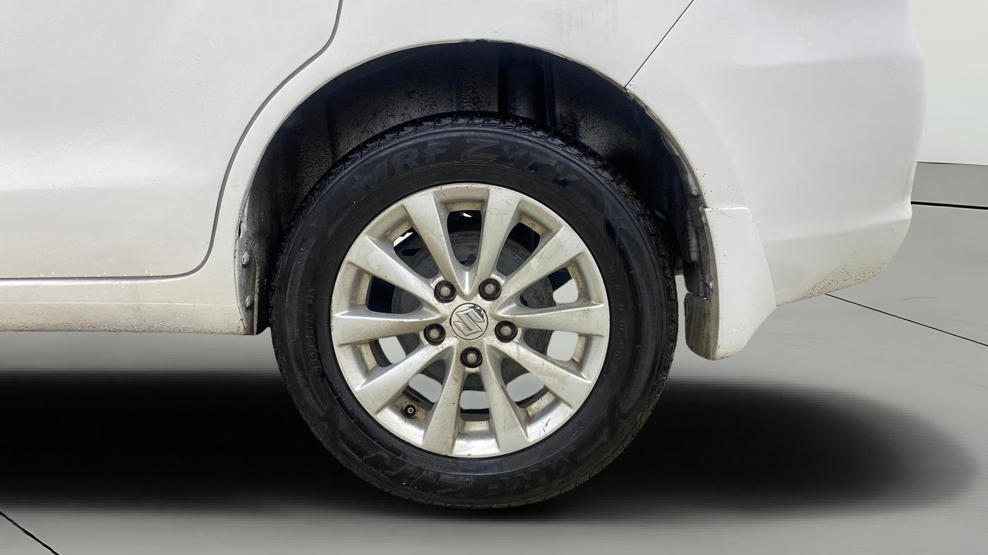 2014 Maruti Ertiga VXI CNG, CNG, Manual, 73,596 km, Left Rear Wheel